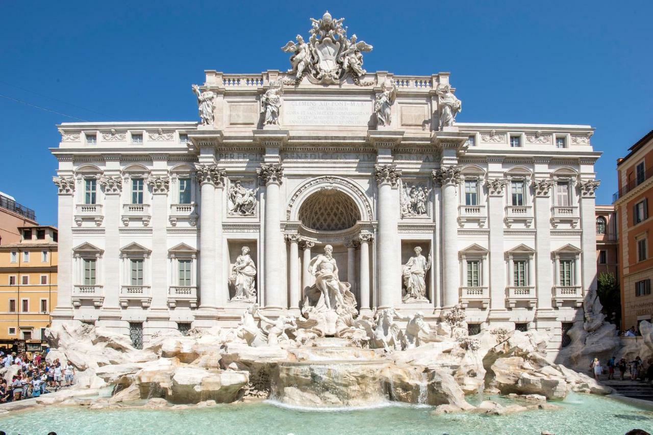 La Finestra Su Fontana Di Trevi - Charming View Apartment Rome Bagian luar foto
